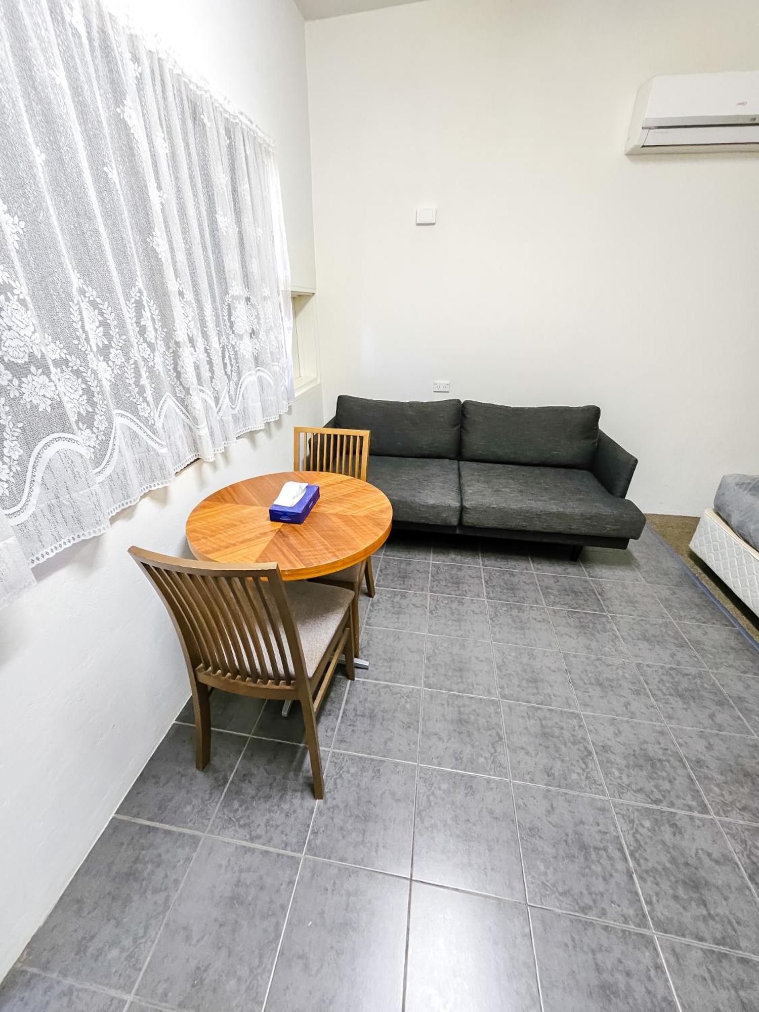 Green Door Motel Lavington 外观 照片