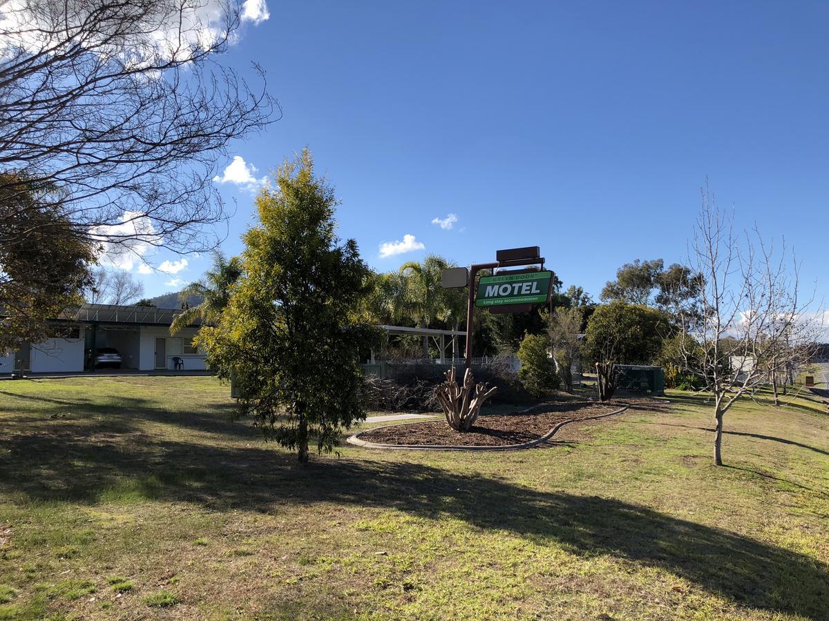 Green Door Motel Lavington 外观 照片